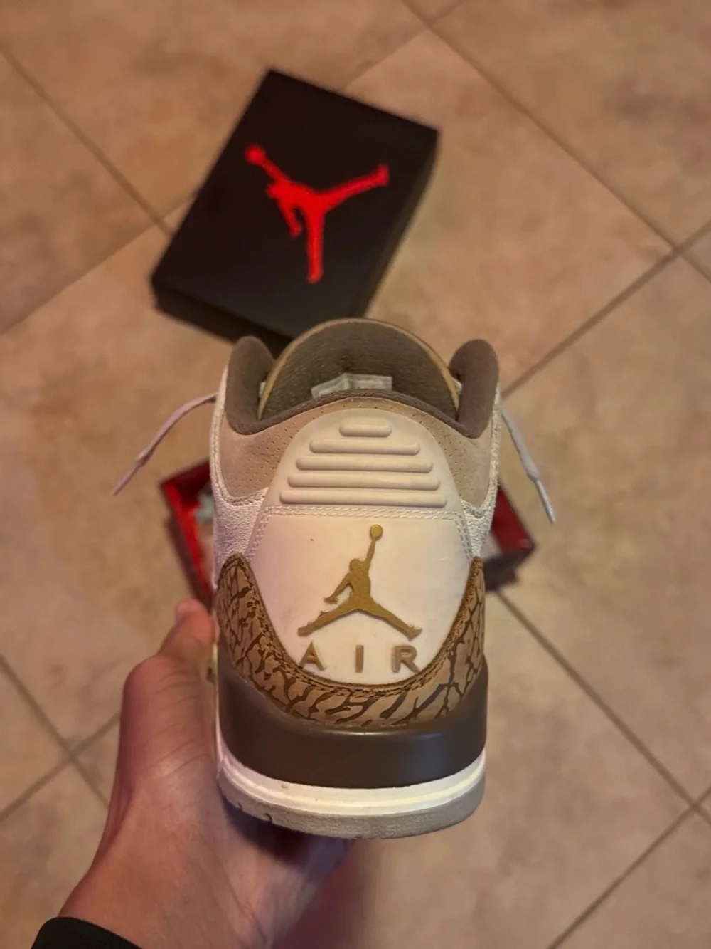 Jordan light suede